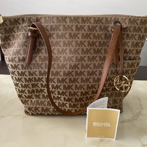 MK Logo Charlotte tote gold accents! Like new